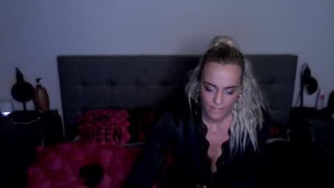 Miss conly online show from January 11, 2:55 pm