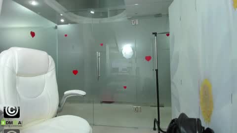 Miss Domina online show from April 6, 2:42 am