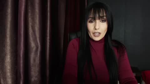 Snapshot of missdyaa chatting on December 24, 9:22 pm Miss online show from December 24, 9:22 pm