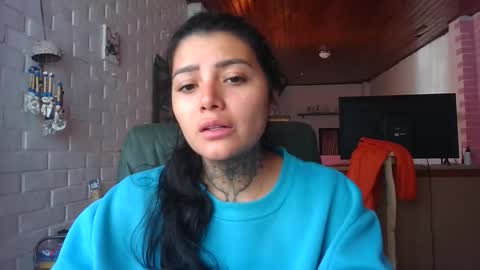 melodie  online show from November 18, 4:55 pm