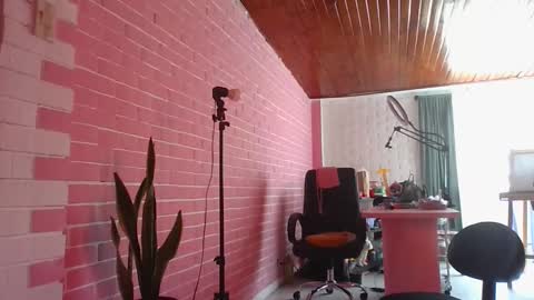 melodie  online show from December 16, 6:13 pm