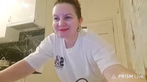 Snapshot of missis_laura chatting on March 2, 10:38 pm missis_laura online show from March 2, 10:38 pm