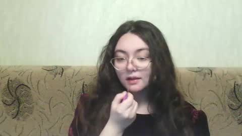 missis mona online show from March 4, 8:02 am