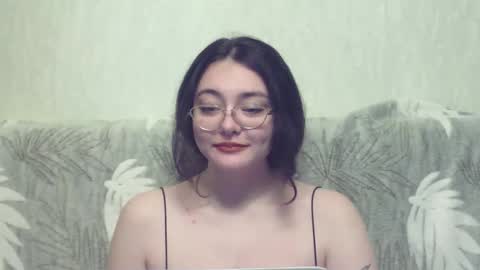 Monica online show from December 11, 12:44 am