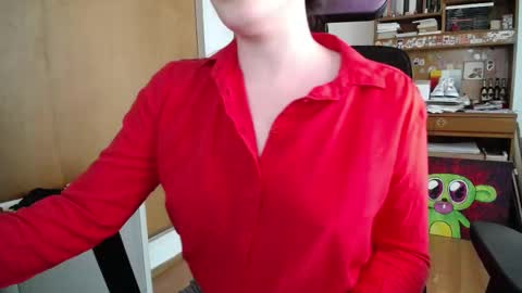 Ivana online show from October 31, 5:03 pm