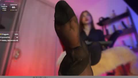 Snapshot of misskorrah chatting on July 25, 2:42 am janedoe online show from July 25, 2:42 am