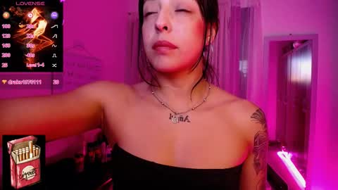 Snapshot of misslana_wn chatting on September 12, 5:18 am LanaLul online show from September 12, 5:18 am