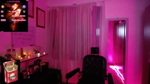 Snapshot of misslana_wn chatting on September 27, 5:01 am LanaLul online show from September 27, 5:01 am