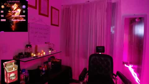 Snapshot of misslana_wn chatting on October 8, 2:42 am LanaLul online show from October 8, 2:42 am
