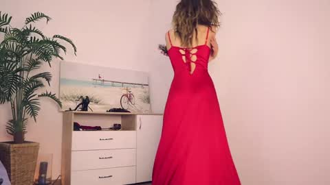 Snapshot of misslullu chatting on February 5, 1:54 pm Lullu online show from February 5, 1:54 pm