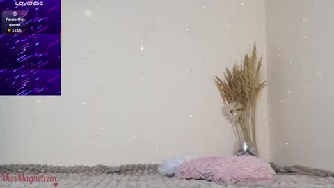  Vi  online show from October 29, 7:26 pm