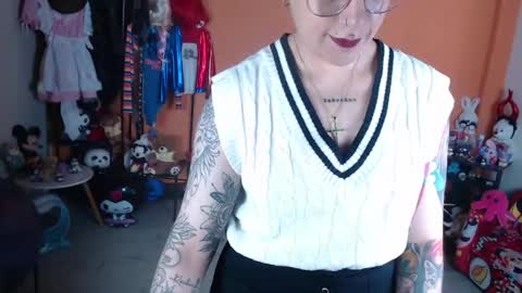 Miss Mia online show from June 2, 12:40 pm