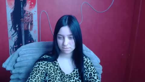 Mia online show from February 26, 7:07 am