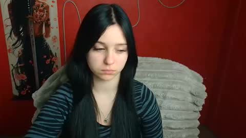 Mia online show from March 11, 12:22 pm