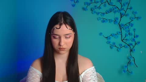 Mia online show from April 10, 10:36 pm