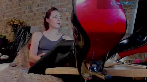 Miss Venus online show from February 23, 7:06 am