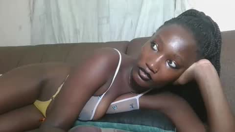 pretty gal online show from October 26, 11:16 am