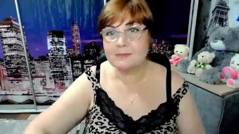 Snapshot of missritabella chatting on May 20, 6:25 pm Rita online show from May 20, 6:25 pm