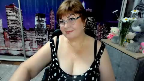 Snapshot of missritabella chatting on June 7, 6:00 pm Rita online show from June 7, 6:00 pm