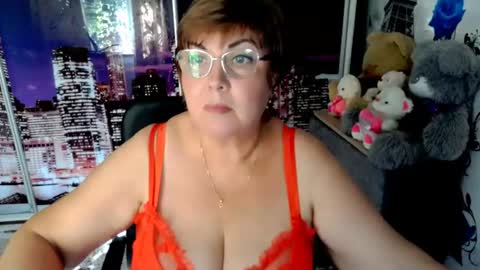 Snapshot of missritabella chatting on July 12, 2:08 pm Rita online show from July 12, 2:08 pm