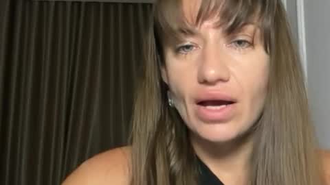Snapshot of missroriann chatting on May 1, 2:43 pm missroriann online show from May 1, 2:43 pm