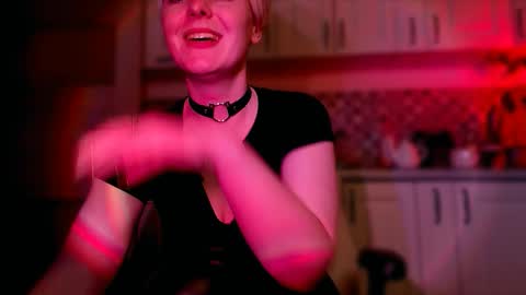 Snapshot of missseverina chatting on October 31, 7:37 pm Severina but you can call me Miss Goddess Pretty  online show from October 31, 7:37 pm