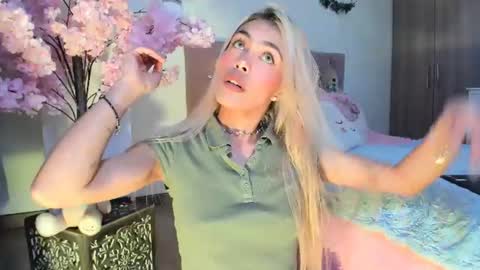 Snapshot of misssofiia_7 chatting on June 26, 12:37 am ... Independent model online show from June 26, 12:37 am