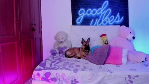 Snapshot of misstexass_ chatting on March 3, 3:08 am  Natalie Texass indepedent model online show from March 3, 3:08 am