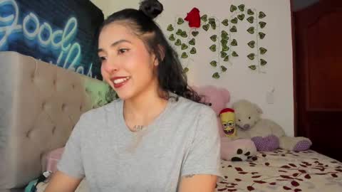 Snapshot of misstexass_ chatting on September 28, 3:23 am  Natalie Texass indepedent model online show from September 28, 3:23 am