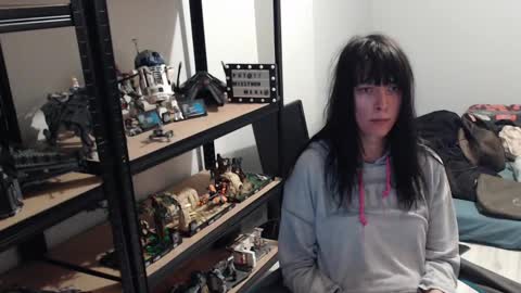 missthon online show from February 3, 1:40 pm