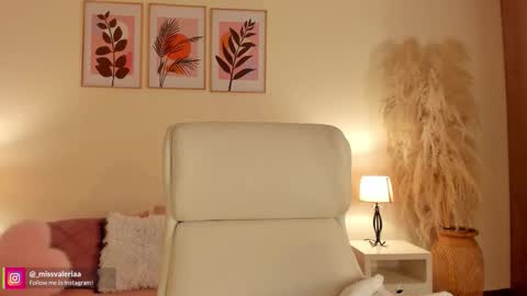 Valeria Davila online show from March 19, 12:53 pm