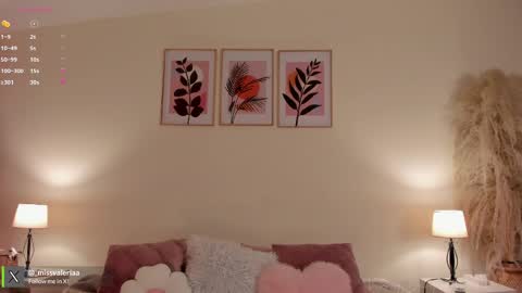 Valeria Davila online show from April 9, 12:43 pm