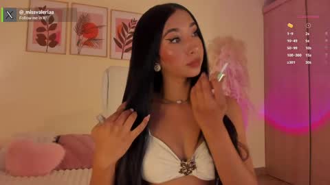 Snapshot of missvaleriaa chatting on April 29, 12:53 pm Valeria Davila online show from April 29, 12:53 pm