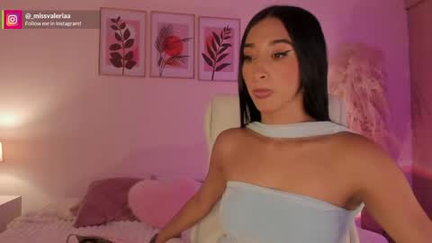 Snapshot of missvaleriaa chatting on May 4, 12:45 pm Valeria Davila online show from May 4, 12:45 pm