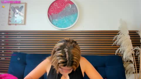 Snapshot of missvalery1 chatting on December 16, 8:48 pm missvalery1 online show from December 16, 8:48 pm