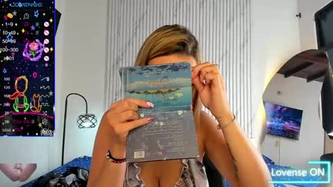 Snapshot of missvalery1 chatting on December 28, 3:26 pm missvalery1 online show from December 28, 3:26 pm