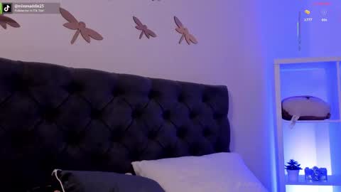 Snapshot of missvancouver_ chatting on May 15, 11:56 pm Mafe Jimenez online show from May 15, 11:56 pm
