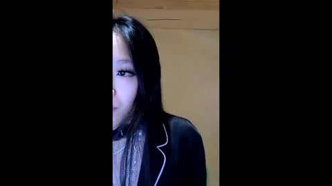 Snapshot of missversatile chatting on May 16, 7:56 pm Miss Versatile online show from May 16, 7:56 pm