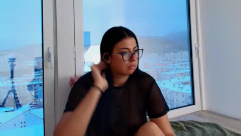 Snapshot of missyscarlet chatting on February 26, 5:17 am missyscarlet online show from February 26, 5:17 am