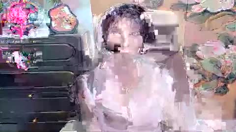 Mist Lili online show from April 9, 1:05 pm