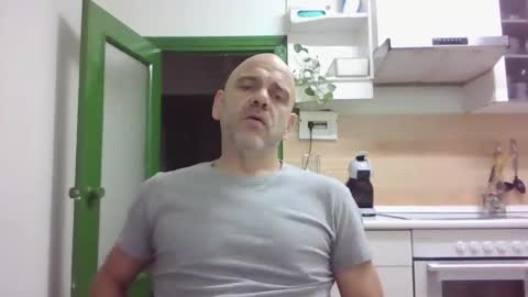 Snapshot of mister_aventador chatting on December 1, 5:24 pm mister_aventador online show from December 1, 5:24 pm