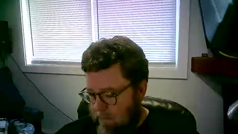 Snapshot of mister_happy567 chatting on February 26, 11:48 pm Mr. Happy online show from February 26, 11:48 pm