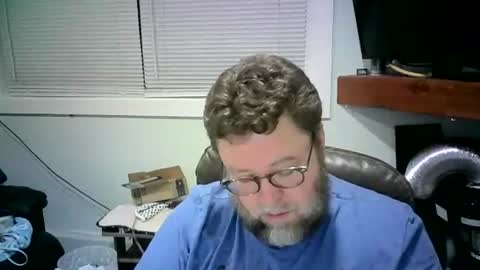 Snapshot of mister_happy567 chatting on March 2, 5:54 am Mr. Happy online show from March 2, 5:54 am