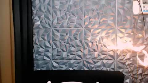 SAINT SACHI  will make your day  online show from December 16, 3:00 pm