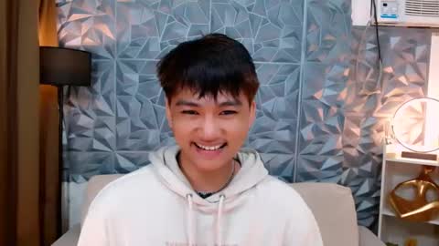 SAINT SACHI  will make your day  online show from February 18, 2:16 am