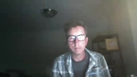 Snapshot of mister_void chatting on June 22, 11:57 pm Mister Void online show from June 22, 11:57 pm