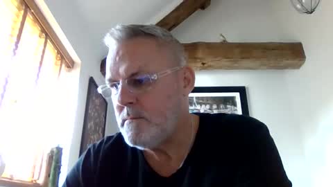 Misterblivs online show from April 8, 8:25 am