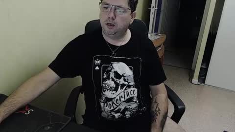 Snapshot of mistercoeur1 chatting on December 7, 8:22 am mistercoeur online show from December 7, 8:22 am