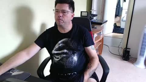 Snapshot of mistercoeur1 chatting on September 20, 7:53 am mistercoeur online show from September 20, 7:53 am