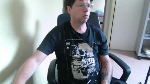 mistercoeur online show from April 22, 7:44 am